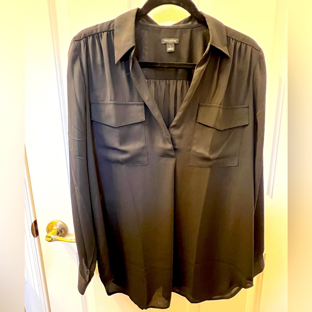 Ann Taylor large black blouse